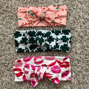 Bow Babes Holiday Themed Head Wrap Bows🎀 Size 6-12m